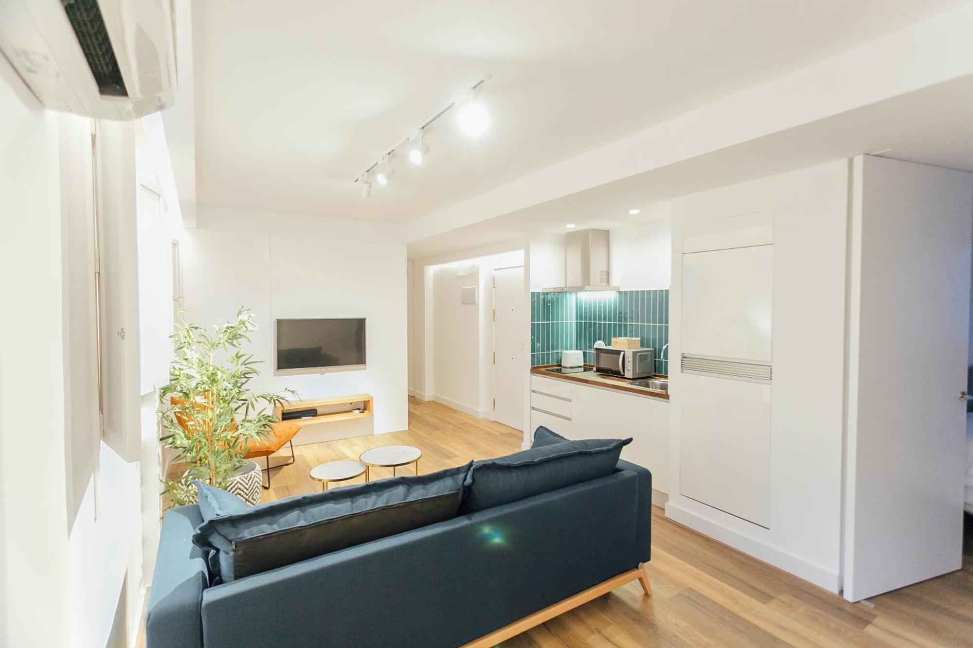 Decorated And Renovated- 2Bd 2Bth- Center Apartment Sevilla Bagian luar foto